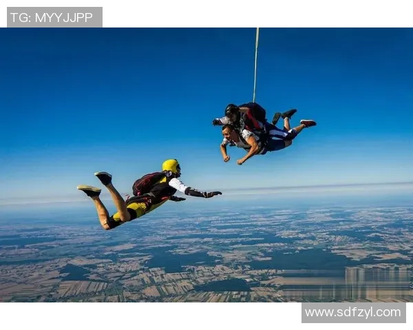 极限运动的魅力与挑战：深入广州极限运动队的团队协作之道